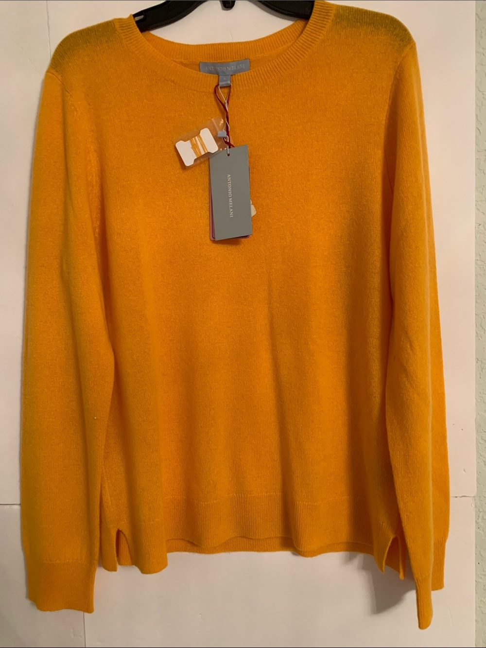 NWT Antonio Melani 100% Cashmere Crewneck Sweater in Golden Glow Size L